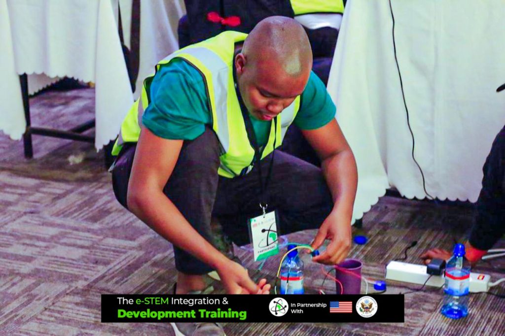 STEMi Makers Africa training of teachers in Botswana