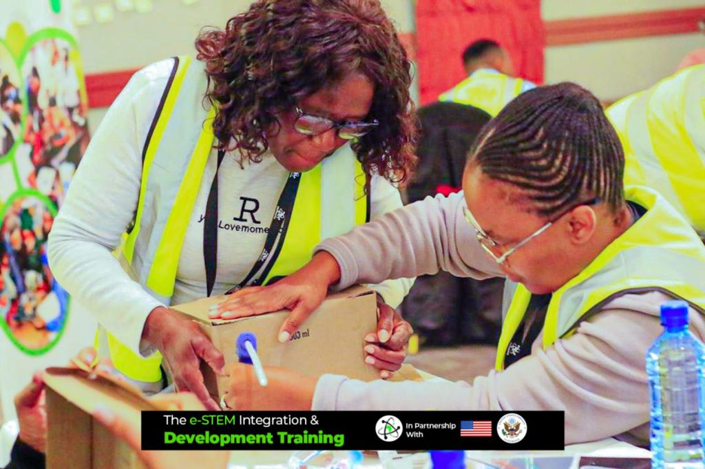 STEMi Makers Africa training of teachers in Botswana